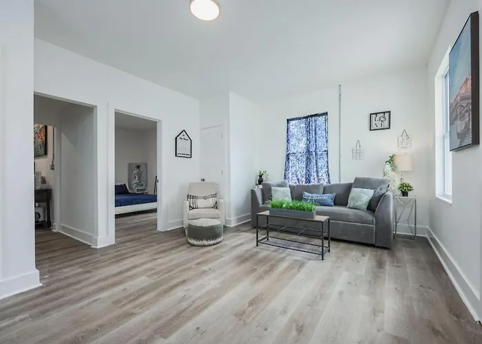 Holiday home Unit 10 Cozy Convenient Near Offers *